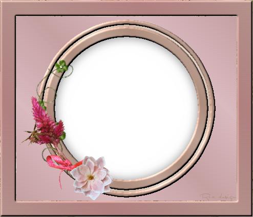Розовая прямоугольная площадка с круглым вырезом
