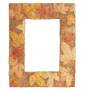 Рамка с кленовыми листьями коричневая